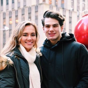 Meet your Posher, Caroline